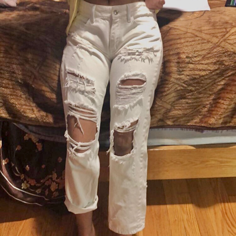 White baggy Zara jeans